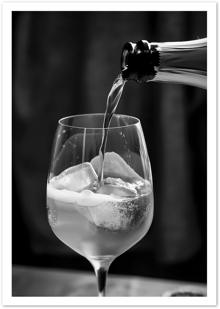 Posterux© | Pouring Spritz – Black & White Elegance Poster